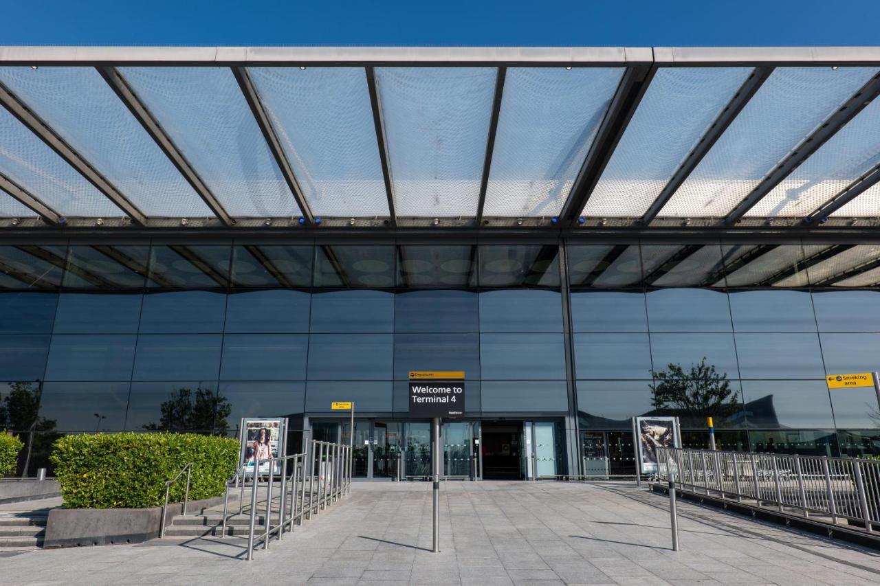 Cozy Apartments - Free Wifi And Parking Onsite Feltham Exterior foto